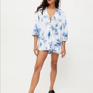 NWT Urban Outfitters Benni Longsleeve Romper